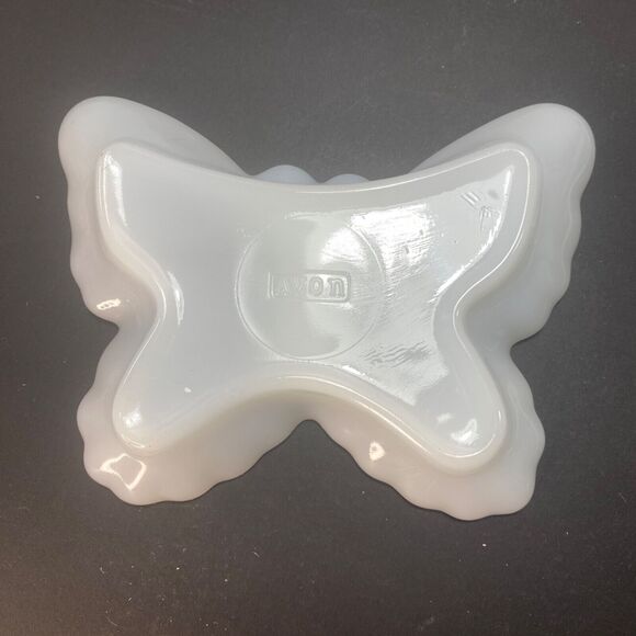 Set of Two Avon Milk Glass Trinket Dishes Owl Soap Dish Butterfly Dish 6" Retro - Picture 11 of 16